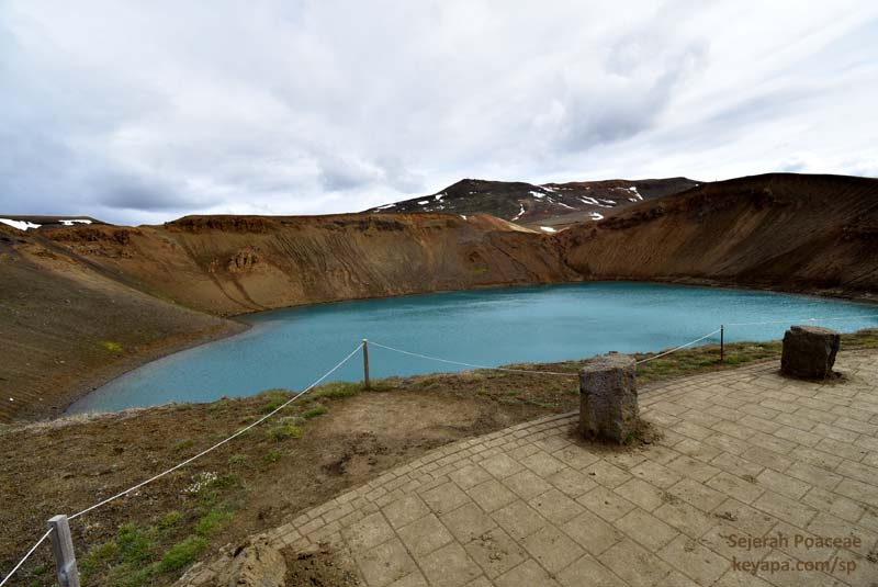 Crater of Viti, in the Krafla volcanic caldera.
